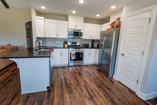 6035 Transit Street, Fayetteville, AR 72704