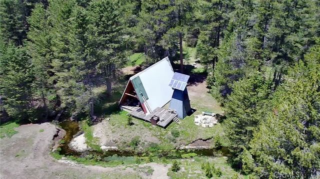 10 Beasore Road, Bass Lake, CA 93604