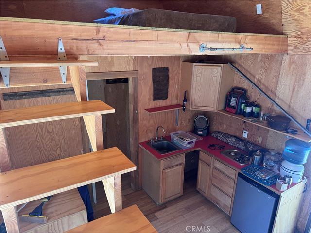 10 Beasore Road, Bass Lake, CA 93604