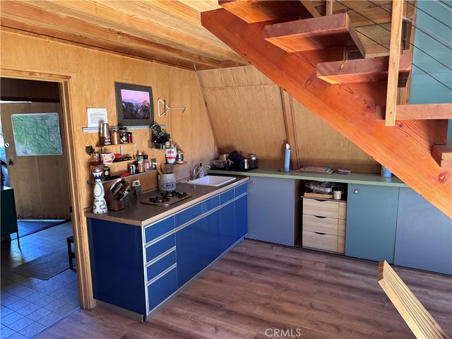 10 Beasore Road, Bass Lake, CA 93604