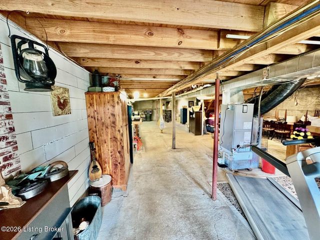 96 Shields Ln, Willisburg, KY 40078