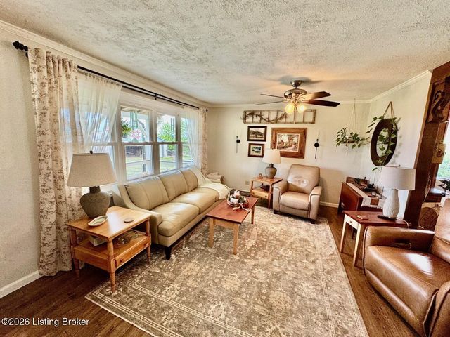 96 Shields Ln, Willisburg, KY 40078