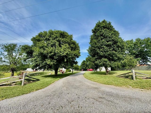 96 Shields Ln, Willisburg, KY 40078