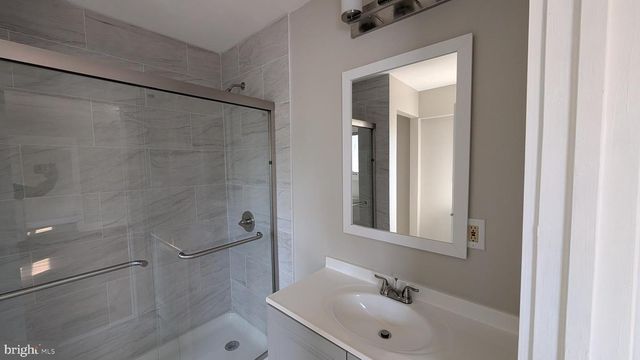 4 BORATEN RD, Royersford, PA 19468