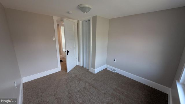 4 BORATEN RD, Royersford, PA 19468