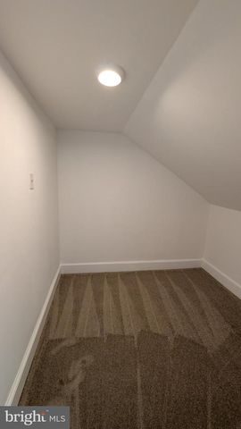 4 BORATEN RD, Royersford, PA 19468