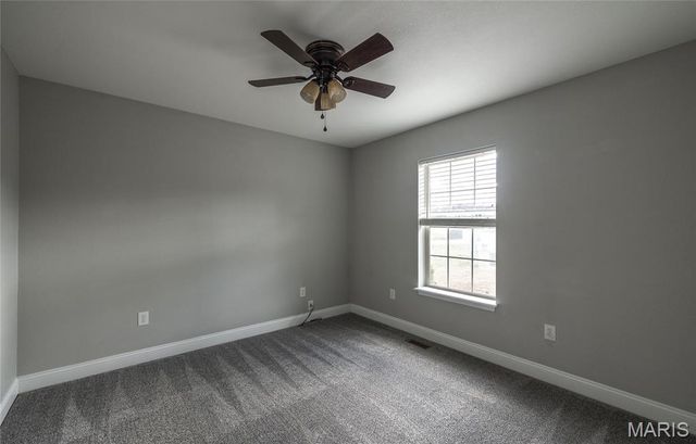 105 Iron Court, St Robert, MO 65584