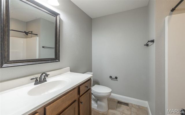 105 Iron Court, St Robert, MO 65584