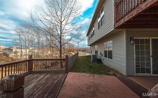 105 Iron Court, St Robert, MO 65584