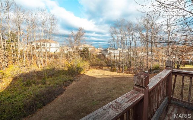 105 Iron Court, St Robert, MO 65584