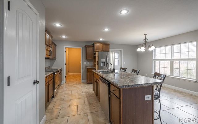 105 Iron Court, St Robert, MO 65584