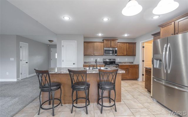 105 Iron Court, St Robert, MO 65584