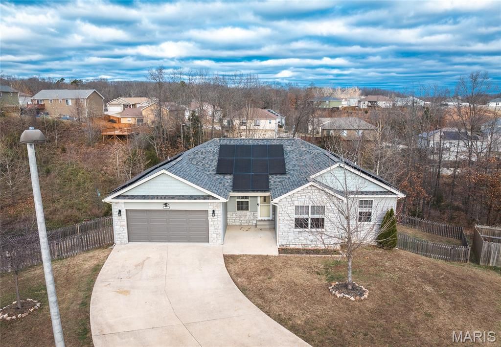 105 Iron Court, St Robert, MO 65584