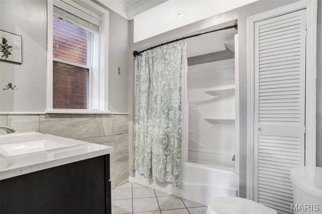 3204 Dakota Street, St Louis, MO 63111