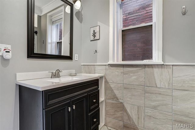 3204 Dakota Street, St Louis, MO 63111