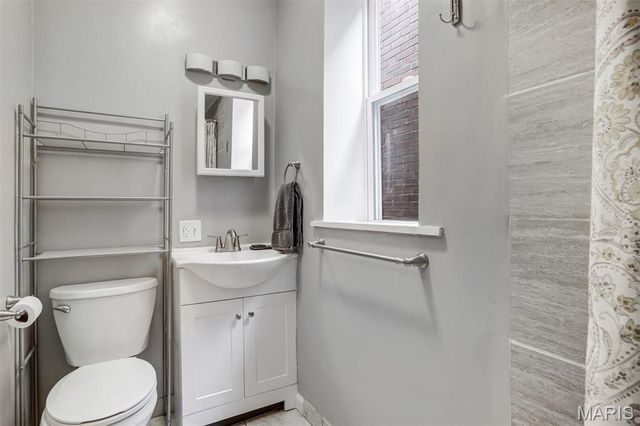 3204 Dakota Street, St Louis, MO 63111