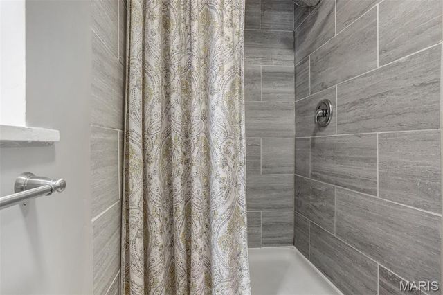 3204 Dakota Street, St Louis, MO 63111