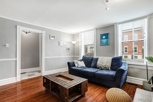 3204 Dakota Street, St Louis, MO 63111