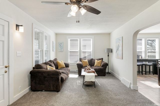 1321 N Brookfield Street, South Bend, IN 46628