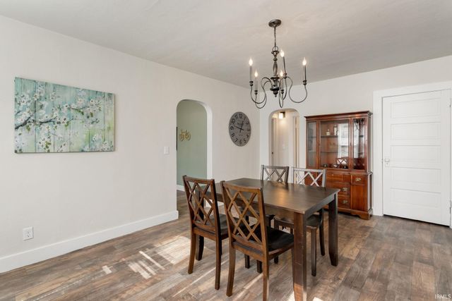 1321 N Brookfield Street, South Bend, IN 46628