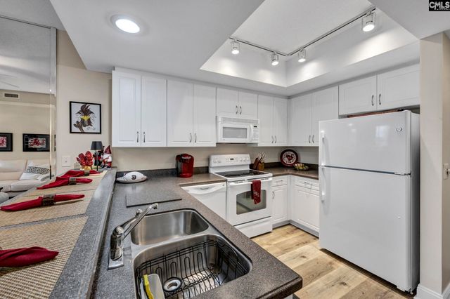 1100 Bluff Road 407, Columbia, SC 29201