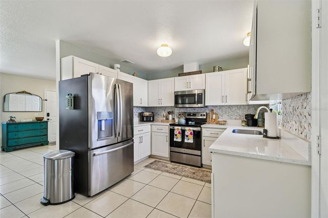 215 BRADBURY AVENUE, Oak Hill, FL 32759