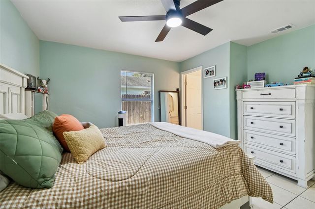 215 BRADBURY AVENUE, Oak Hill, FL 32759