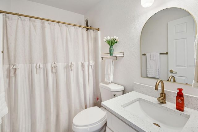 215 BRADBURY AVENUE, Oak Hill, FL 32759