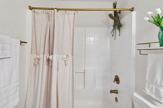 215 BRADBURY AVENUE, Oak Hill, FL 32759