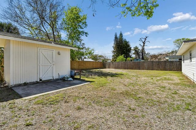 215 BRADBURY AVENUE, Oak Hill, FL 32759