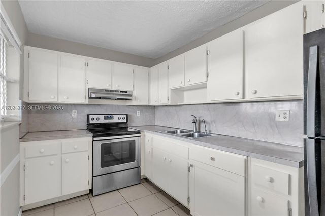 9280 Fontainebleau Blvd 505, Miami, FL 33172
