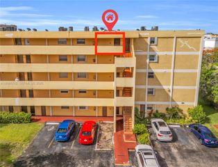 9280 Fontainebleau Blvd 505, Miami, FL 33172