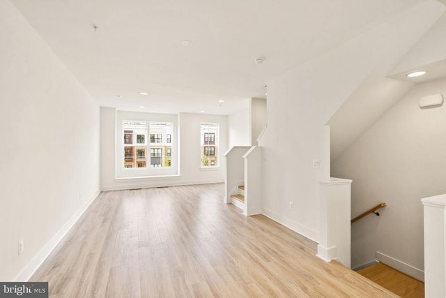 7381 OLD AIRFIELD LN, Falls Church, VA 22042