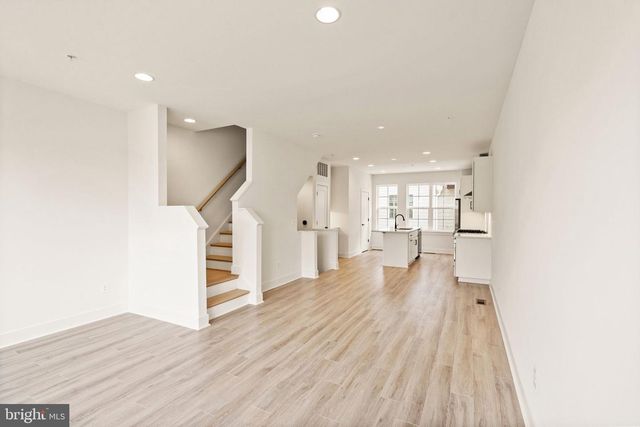 7381 OLD AIRFIELD LN, Falls Church, VA 22042