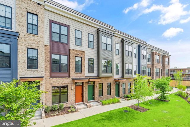7381 OLD AIRFIELD LN, Falls Church, VA 22042