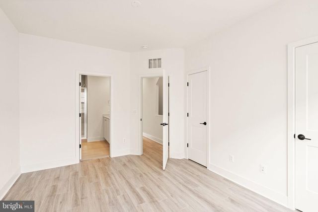 7381 OLD AIRFIELD LN, Falls Church, VA 22042