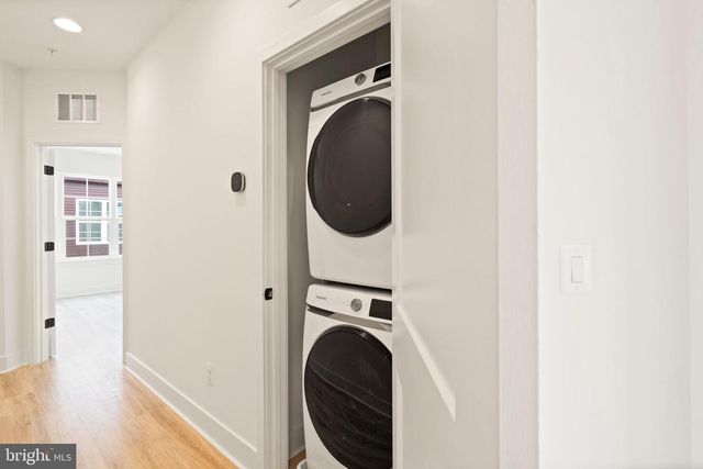 7381 OLD AIRFIELD LN, Falls Church, VA 22042