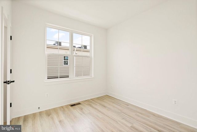 7381 OLD AIRFIELD LN, Falls Church, VA 22042