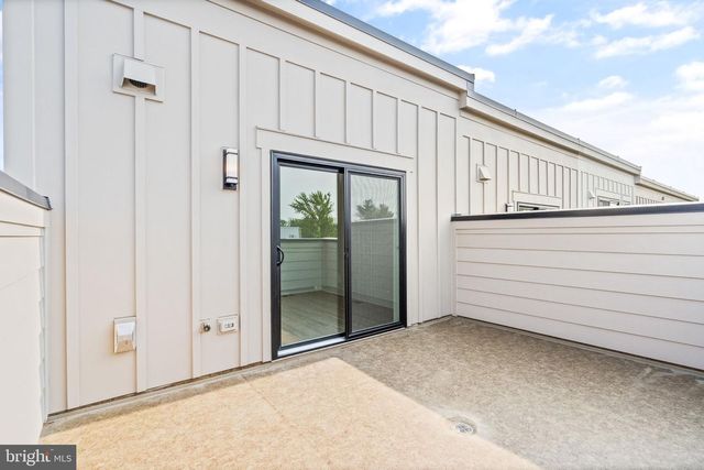 7381 OLD AIRFIELD LN, Falls Church, VA 22042