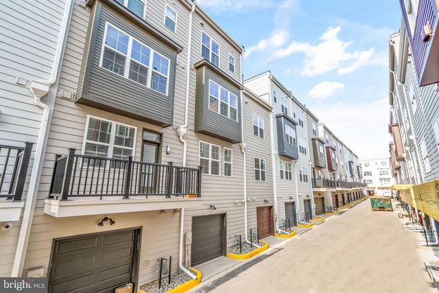 7381 OLD AIRFIELD LN, Falls Church, VA 22042
