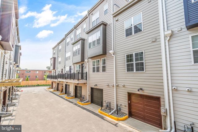 7381 OLD AIRFIELD LN, Falls Church, VA 22042