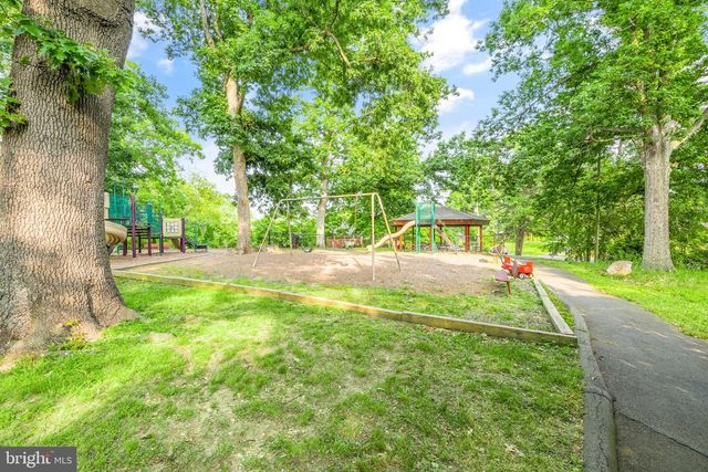 7381 OLD AIRFIELD LN, Falls Church, VA 22042