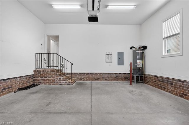 3439 Grandview Crossing Lane, Pfafftown, NC 27040