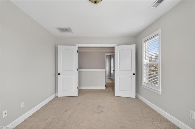 3439 Grandview Crossing Lane, Pfafftown, NC 27040