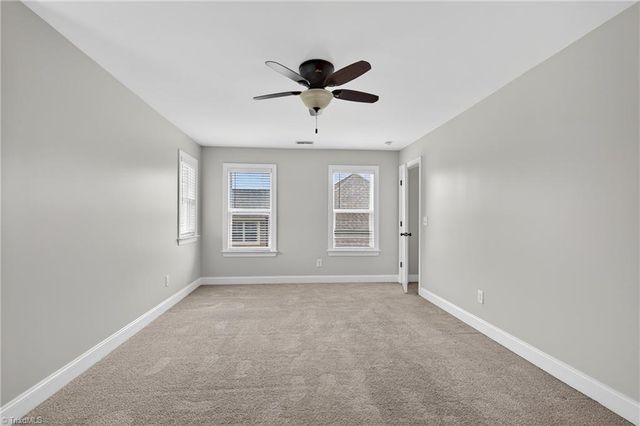 3439 Grandview Crossing Lane, Pfafftown, NC 27040