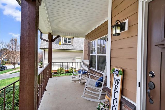 3439 Grandview Crossing Lane, Pfafftown, NC 27040