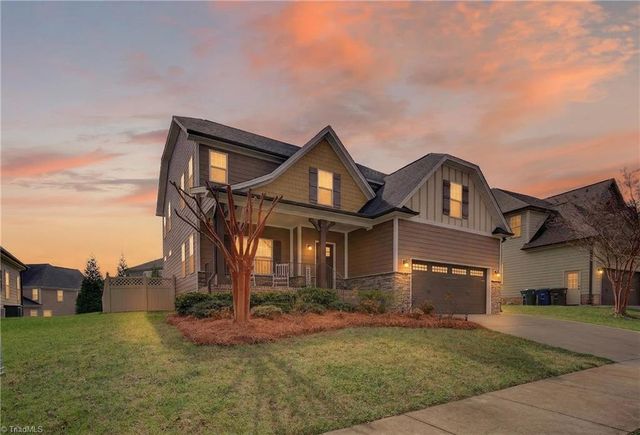 3439 Grandview Crossing Lane, Pfafftown, NC 27040