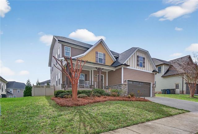 3439 Grandview Crossing Lane, Pfafftown, NC 27040