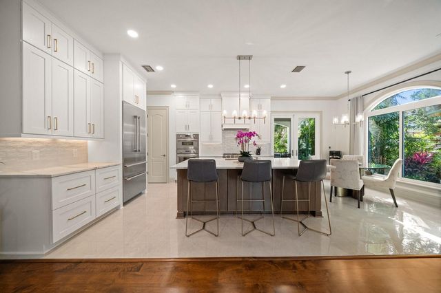 3 FORMOSA AVENUE, Tampa, FL 33606