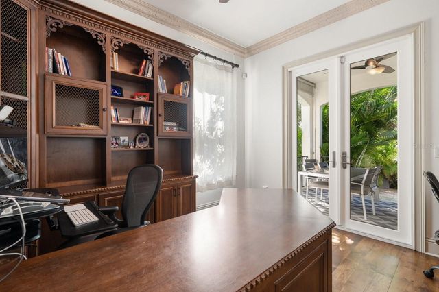 3 FORMOSA AVENUE, Tampa, FL 33606